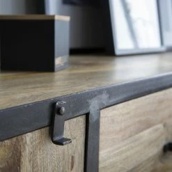 Buffet Industriel En Manguier Massif Et Métal Noir L160 Cm INDUSTRIA -Canapé Soldes buffet industriel en manguier massif et metal noir l160 cm industria 32751 5c1767255fd3c 1200 675