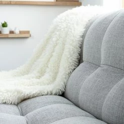 Canapé Convertible Scandinave 3 Places En Tissu Gris Clair Et Bois Clair YUMI -Canapé Soldes canape convertible scandinave 3 places en tissu gris clair et bois clair yumi 41378 5bcef6a60d276 1200 675