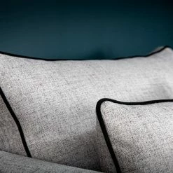 Canapé Design 3 Places En Tissu Gris Chiné Et Velours Noir HARRISON - Miliboo & Stéphane Plaza -Canapé Soldes canape design 3 places en tissu gris chine et velours noir harrison miliboo et stephane plaza 48592 5f7f2e834c2d3 1200 675