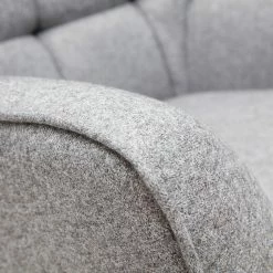 Fauteuil Scandinave En Tissu Gris Clair Et Bois Clair AVERY - Miliboo & Stéphane Plaza -Canapé Soldes fauteuil scandinave en tissu gris clair et bois clair avery miliboo et stephane plaza 47180 612cfbbd9034c 1200 675