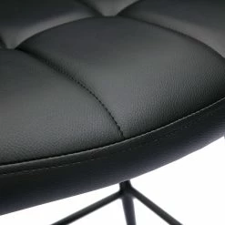 Tabourets De Bar Avec Sièges Matelassés Noirs Et Métal Noir H65 Cm (lot De 2) MONTERO -Canapé Soldes tabourets de bar avec sieges matelasses noirs et metal noir h65 cm lot de 2 montero 52272 63737336b7043 1200 675